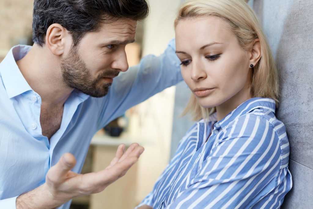 Что отталкивает мужчин от женщин, какие привычки их раздражают