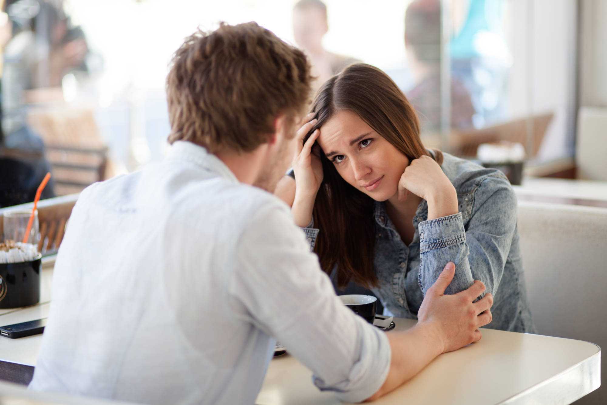 Что не стоит говорить на свидании с мужчиной – 10 ошибок женщин на первом свидании